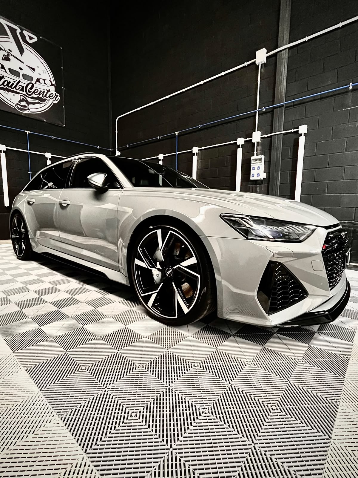 Audi RS6 con acabado final
